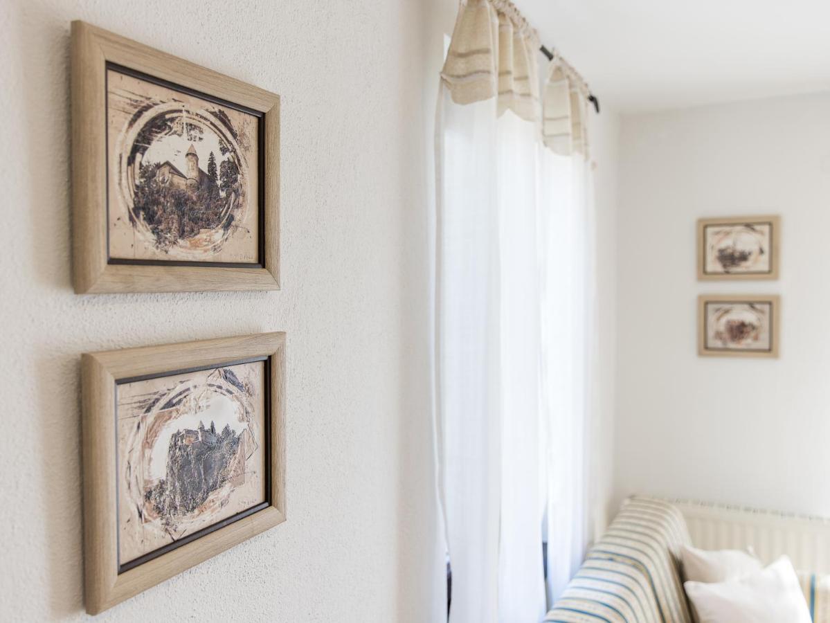 Alpinia Apartments Bled Bagian luar foto
