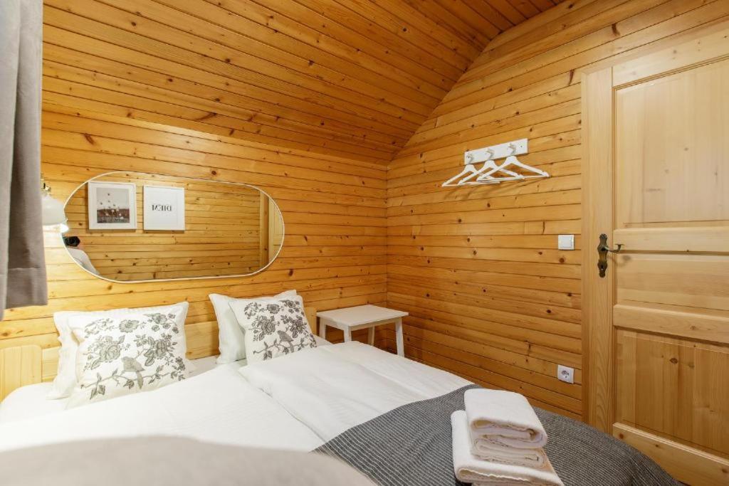 Alpinia Apartments Bled Bagian luar foto